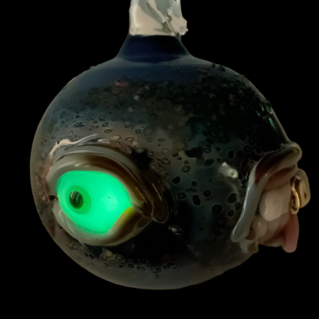 Hand-blown Sneaky eye cyclops ornament - Leviathan Glass original
