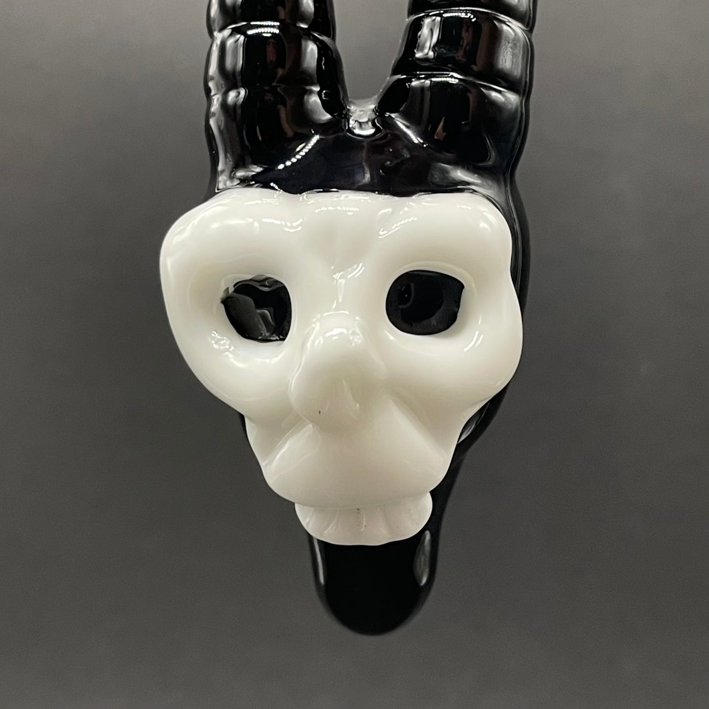 evil elf pendant craftsmanship - artisan glass work