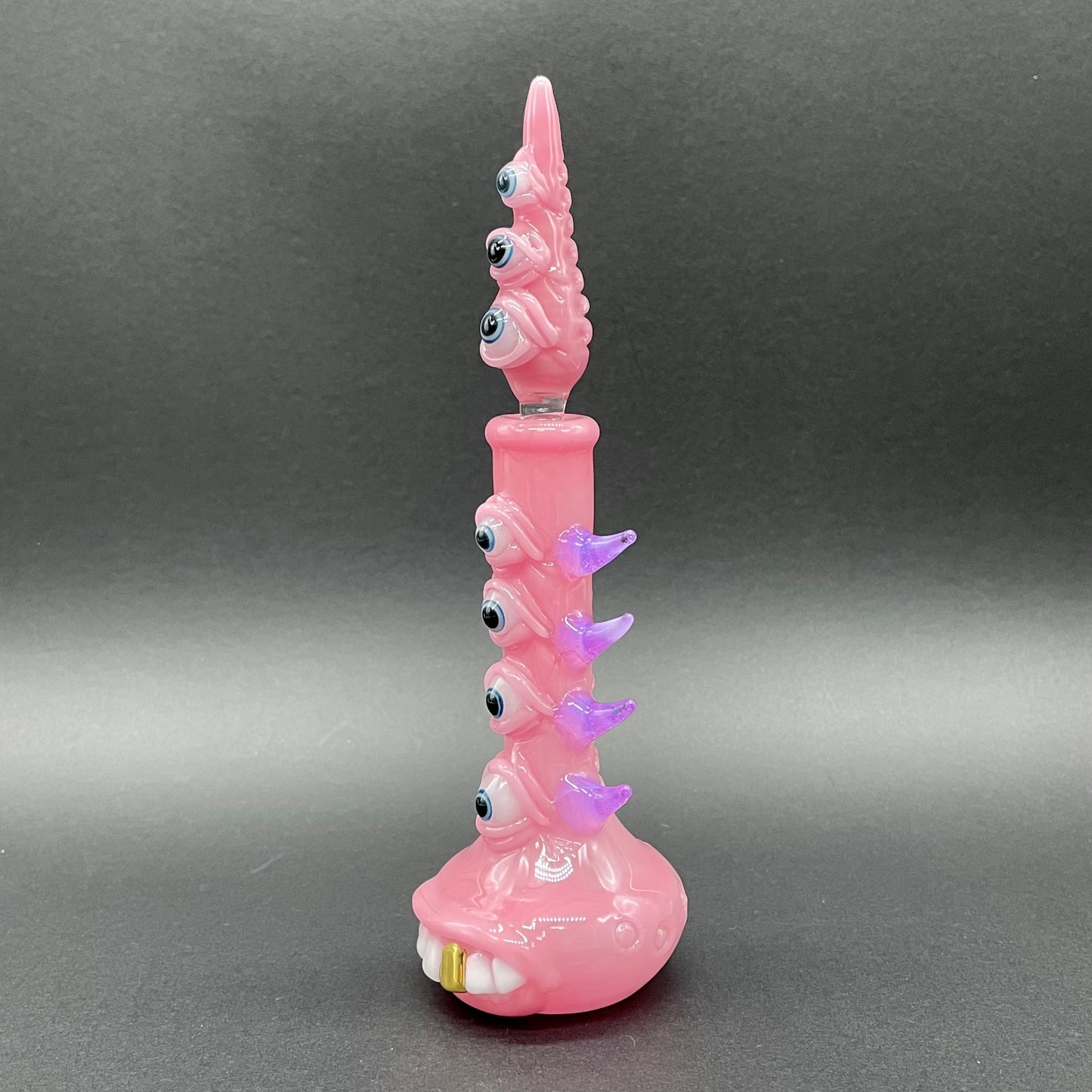 Pink tear Pensieve by Leviathan Glass - artisan detail