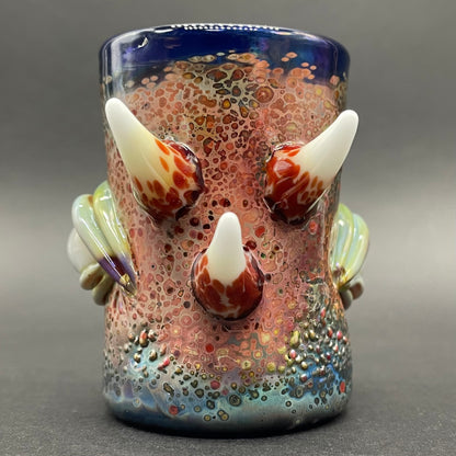 Artisan glass Screaming shot glass - detailed craftsmanship
