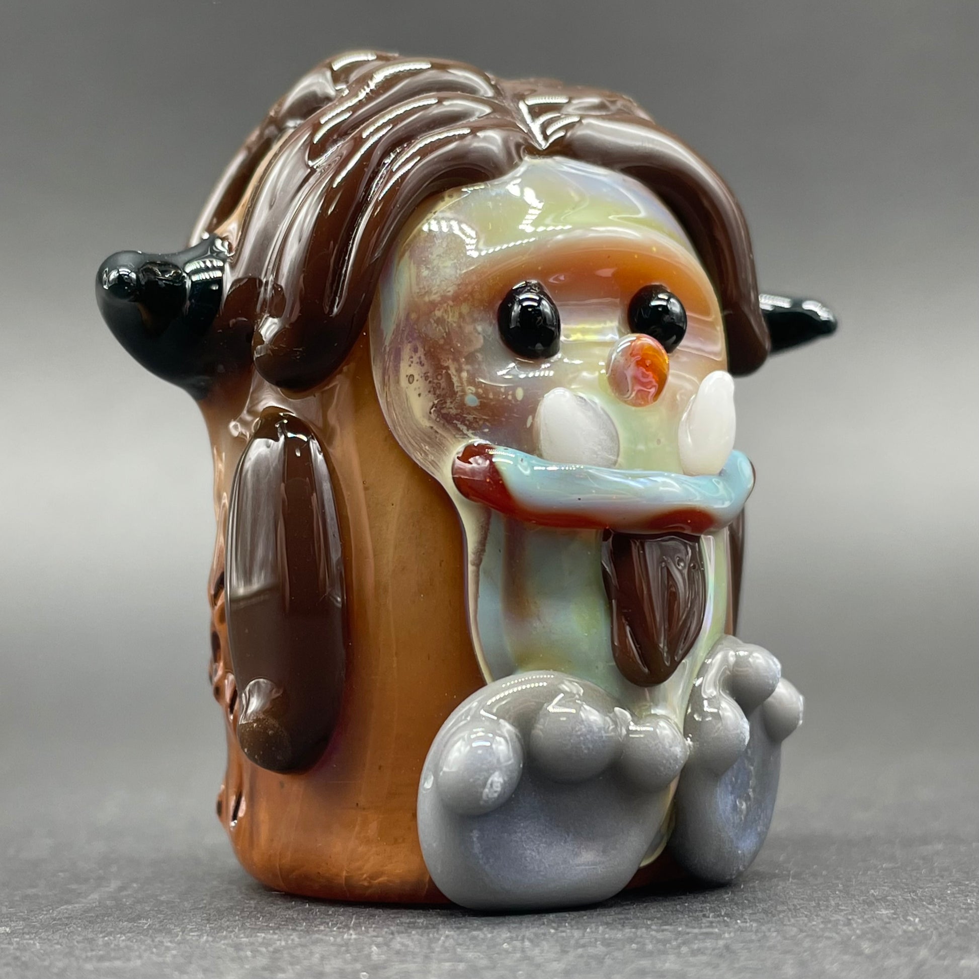 Glass Ludo Pendant by Leviathan Glass - artisan detail