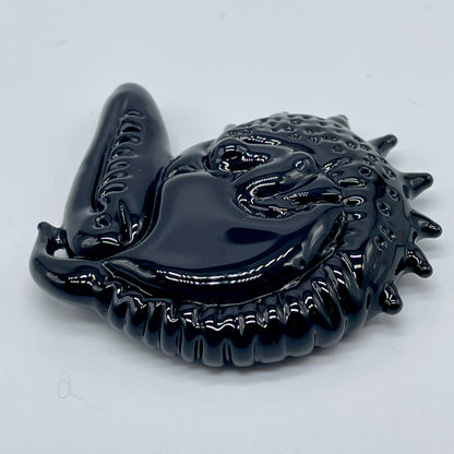 Xenomorph pendant craftsmanship - artisan glass work
