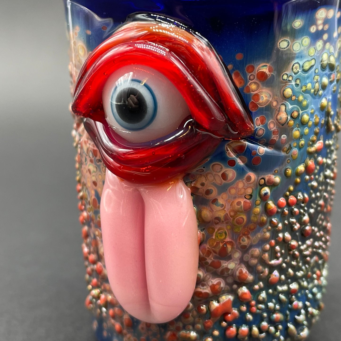 Eye tongue shot glass craftsmanship - artisan glass work