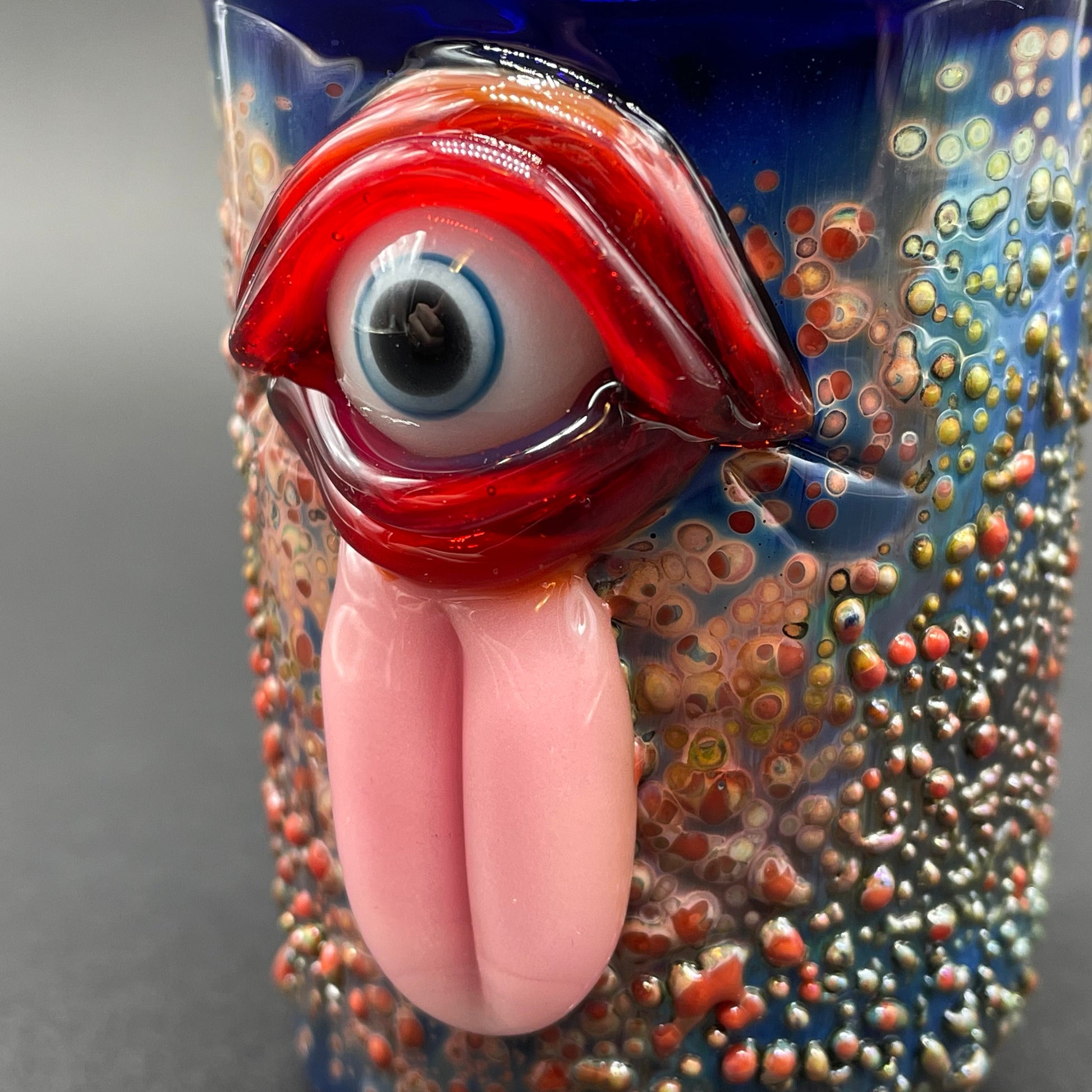 Eye tongue shot glass craftsmanship - artisan glass work