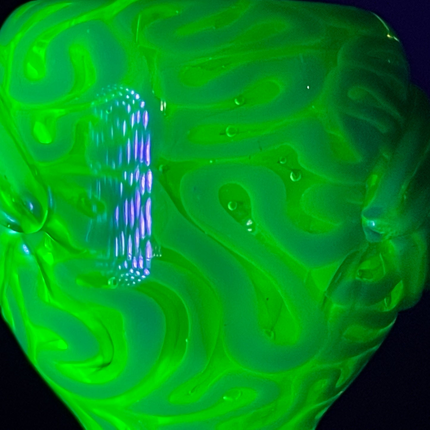 Hand-blown 14mm uv smiley face slide - Leviathan Glass original
