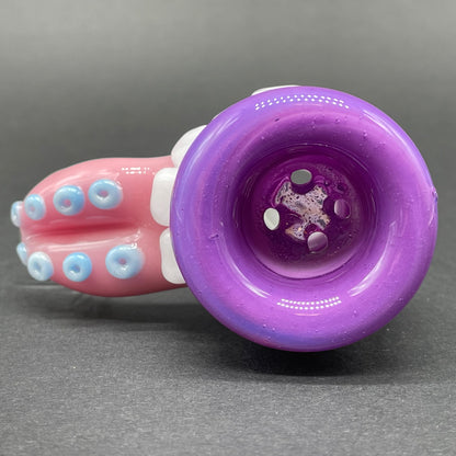 18mm tentacle tongue slide. by Leviathan Glass - artisan detail