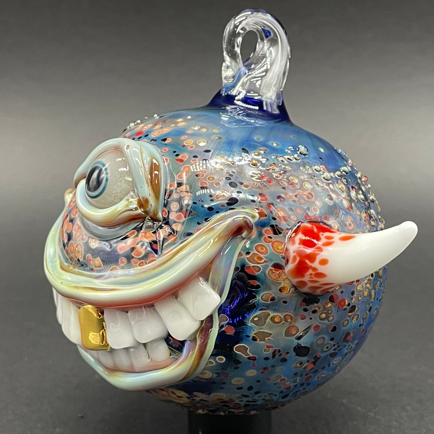 Premium Smiling cyclops ornament - collectible glass art