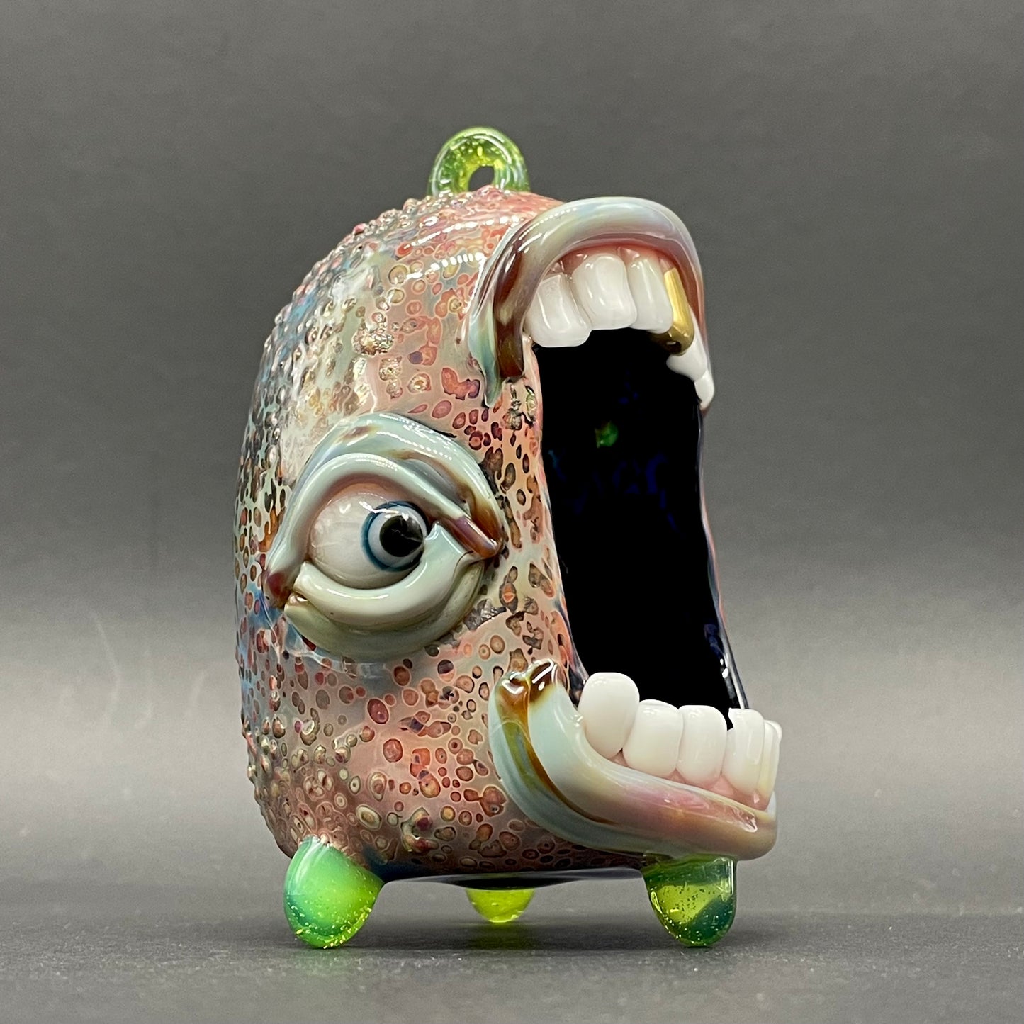 Screaming incense burner