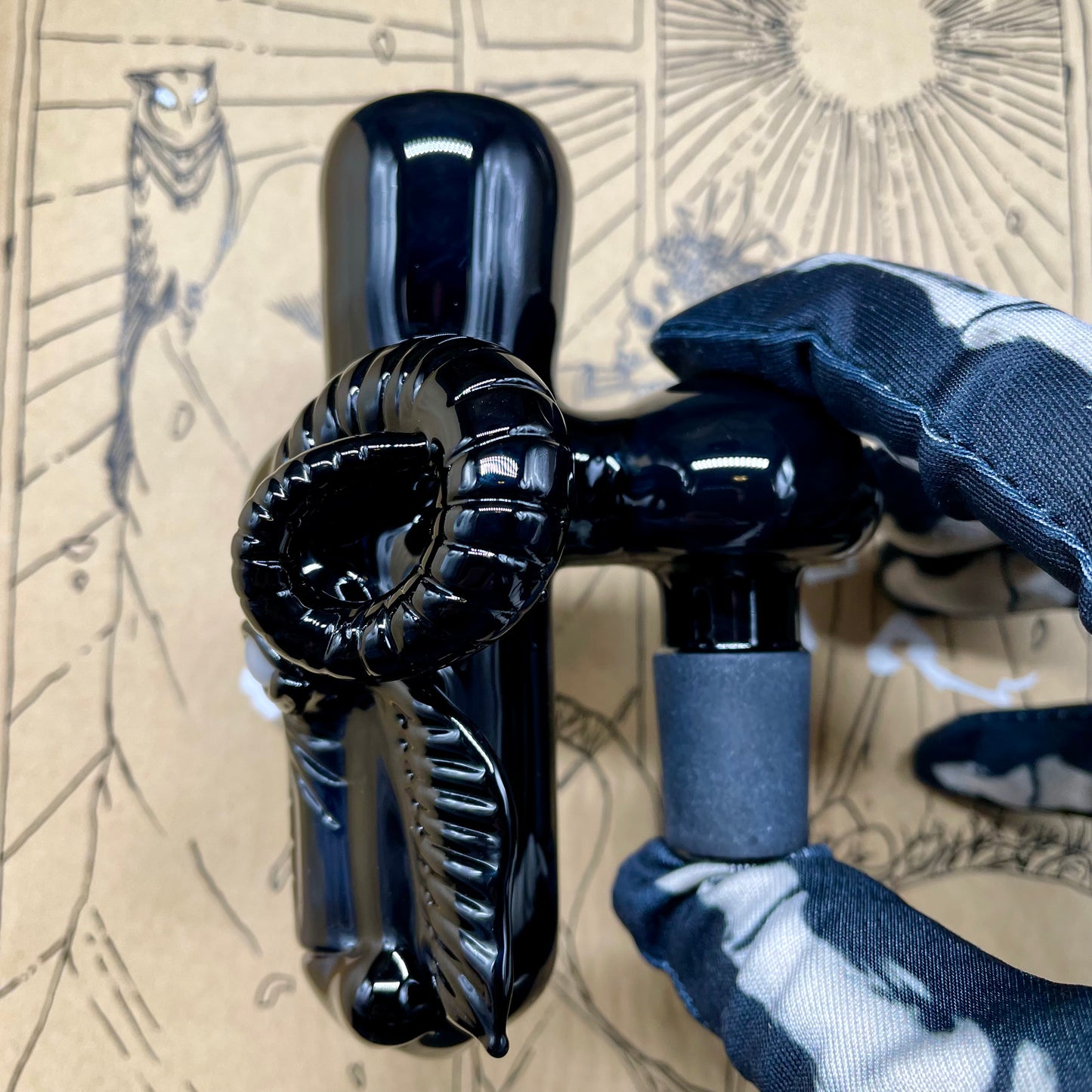 18mm black Philip dry catch detail view - premium glass art