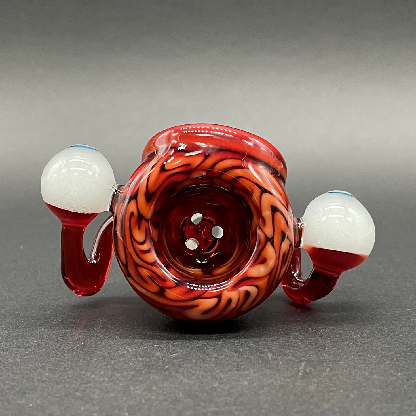 Artisan glass 14mm 3 Hole Brain Slide - detailed craftsmanship