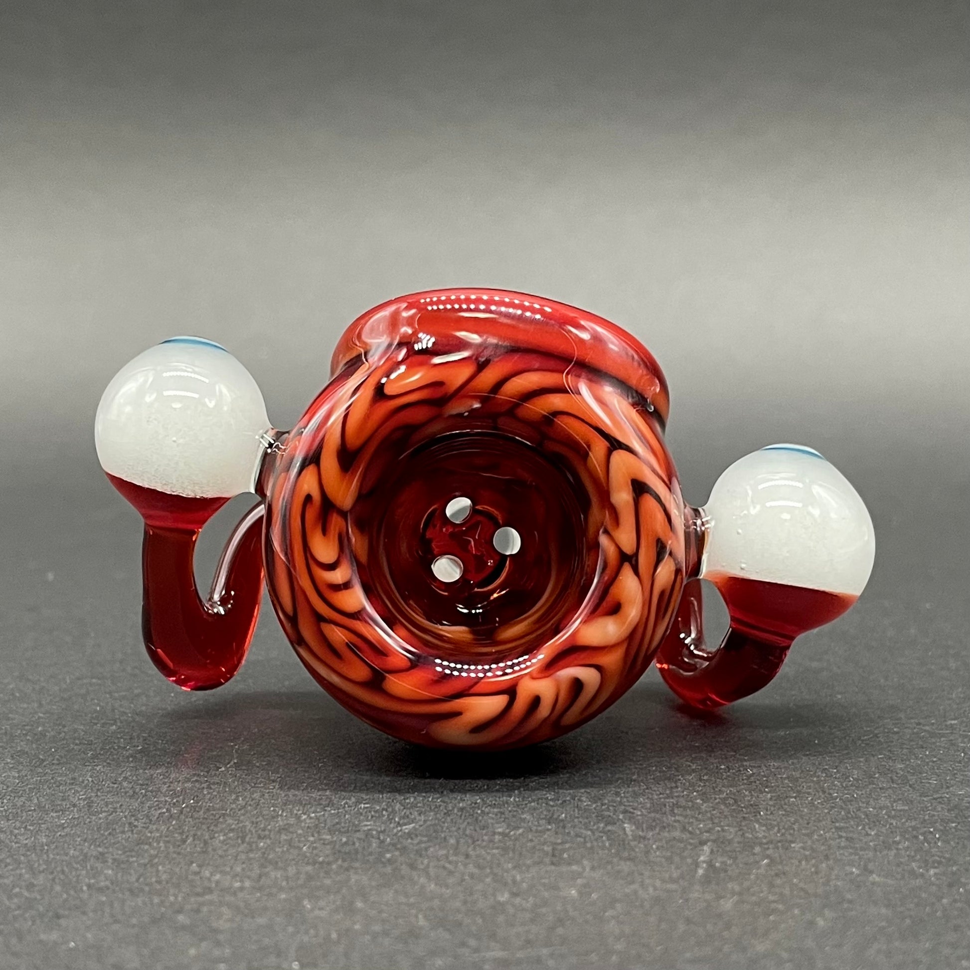 Artisan glass 14mm 3 Hole Brain Slide - detailed craftsmanship