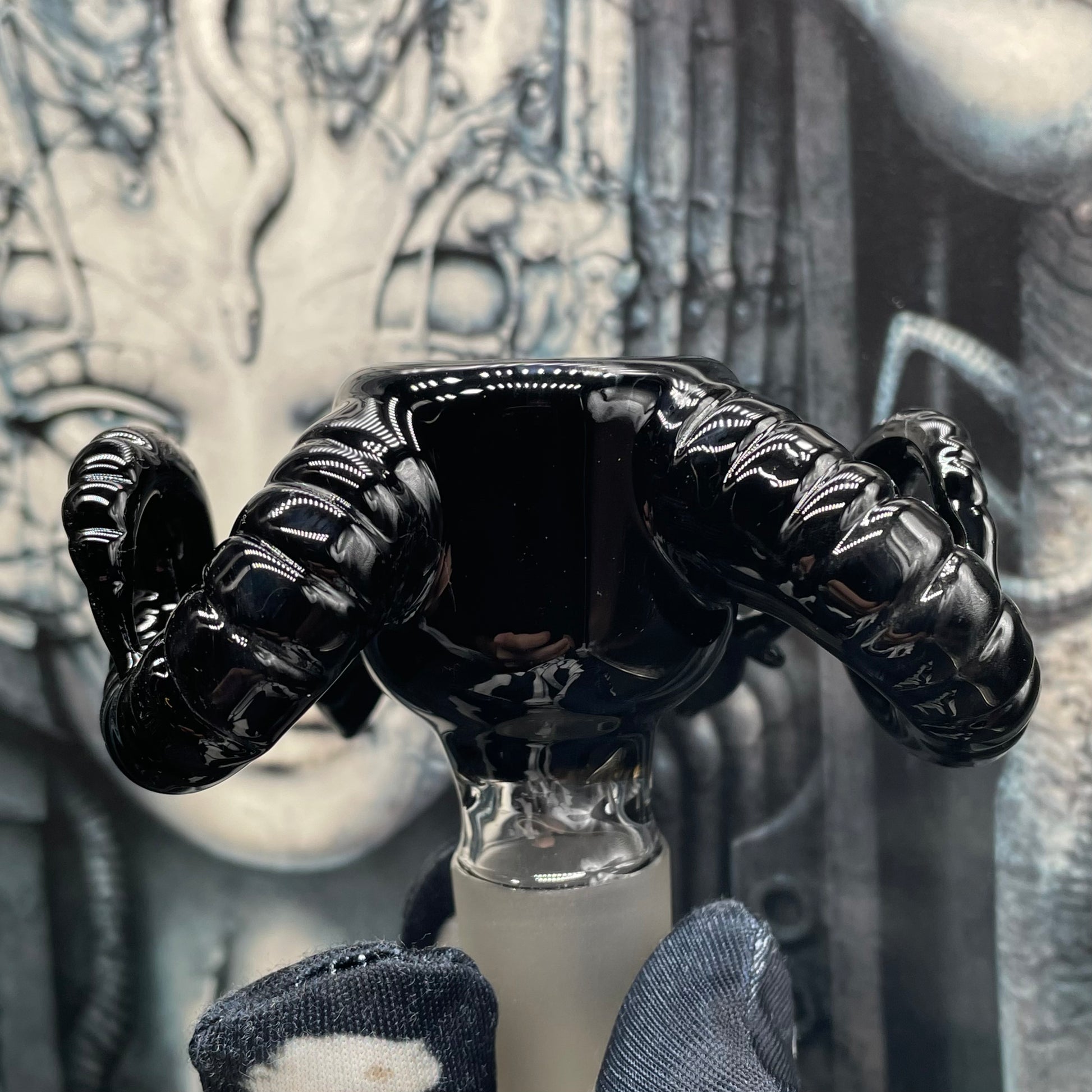 Artisan glass 18mm black Philip slide - detailed craftsmanship
