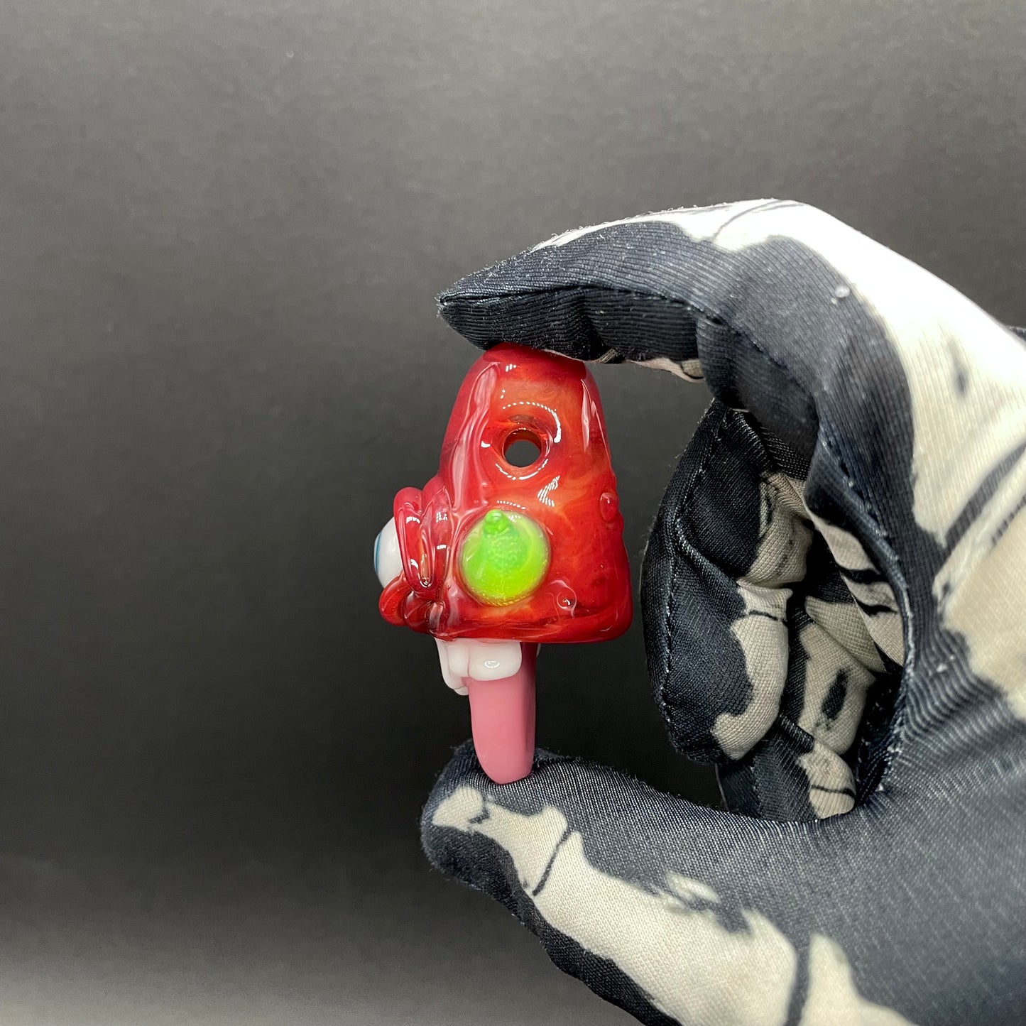 Hand-blown Licky McOneEye glass pendant - Leviathan Glass original