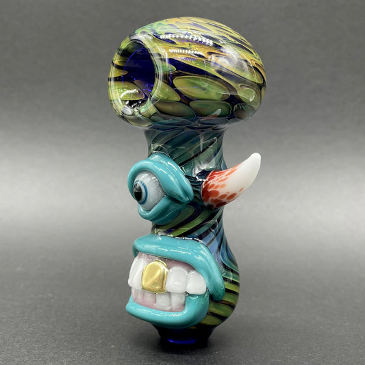 Gold Fumed Cyclops Spoon detail view - premium glass art