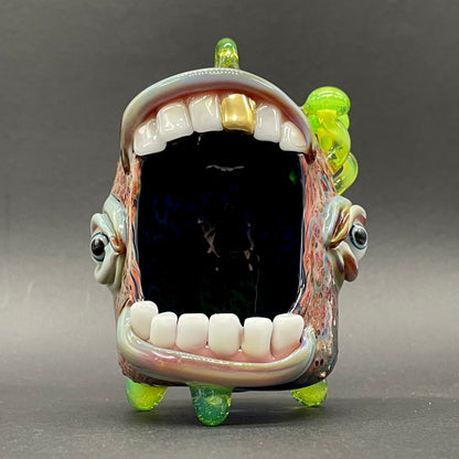 Screaming incense burner