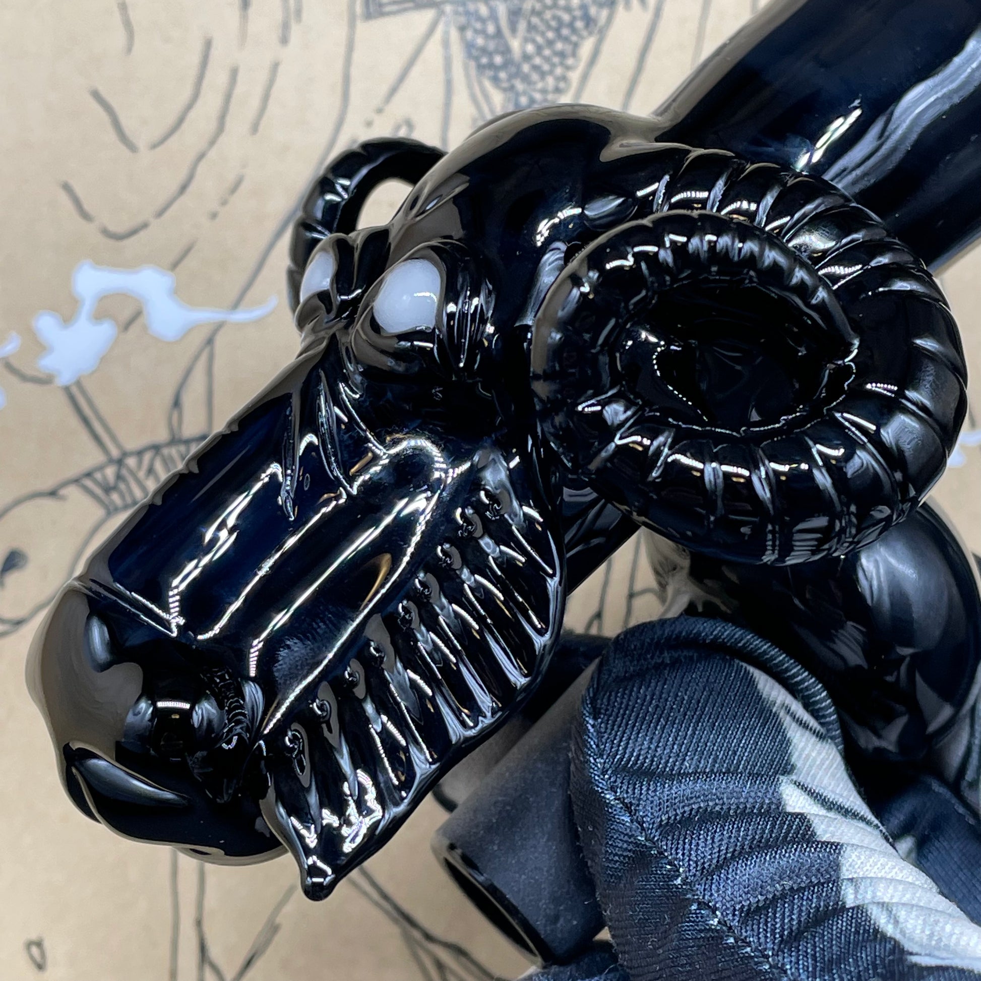 Premium 18mm black Philip dry catch - collectible glass art