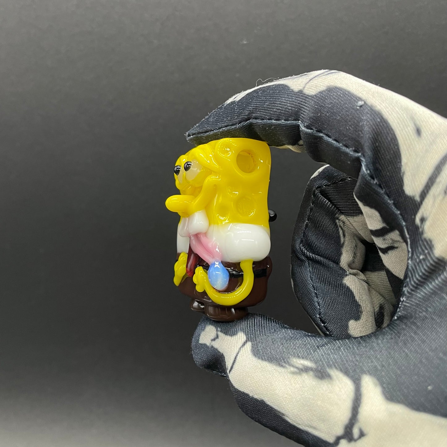 Hand-blown Sponge bob square pants glass pendant - Leviathan Glass original