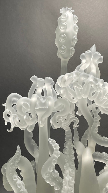 Artisan glass Amoeba Bell Dome 2 - detailed craftsmanship