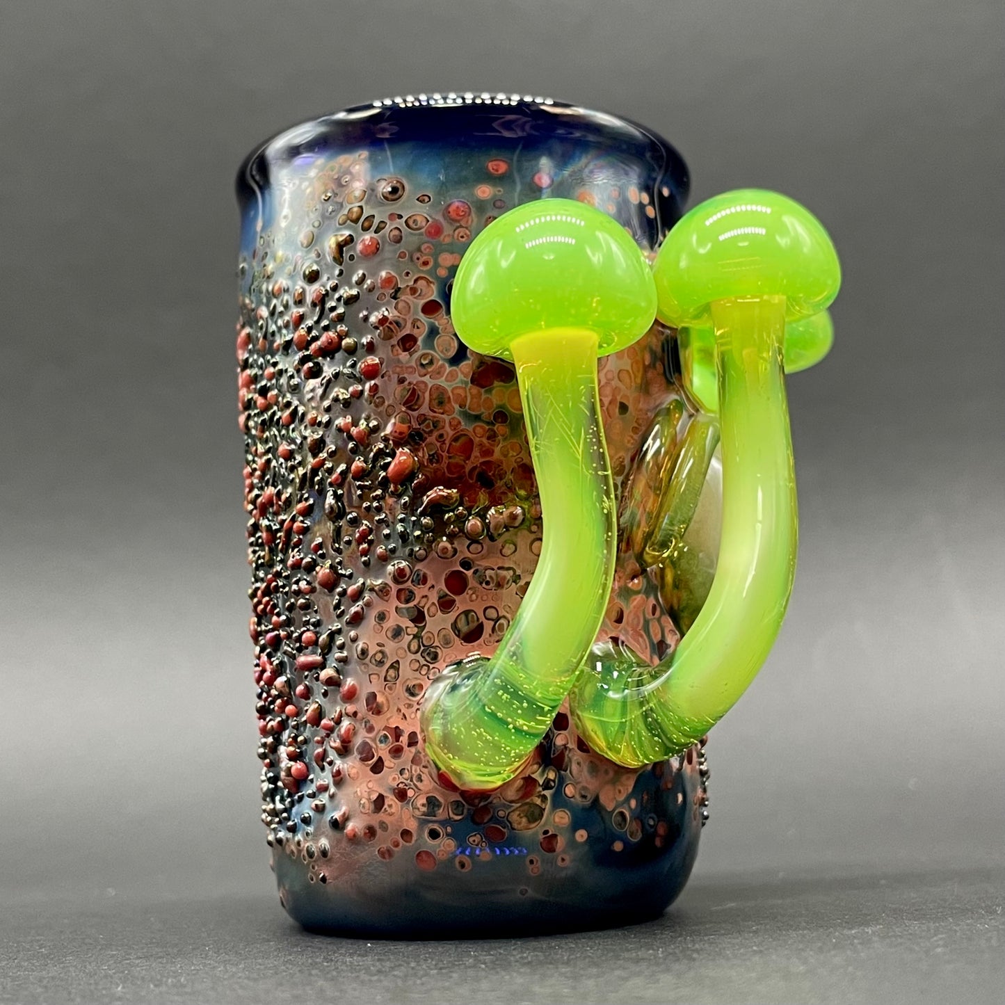 Green slime mushroom shot glass by Leviathan Glass - artisan detail