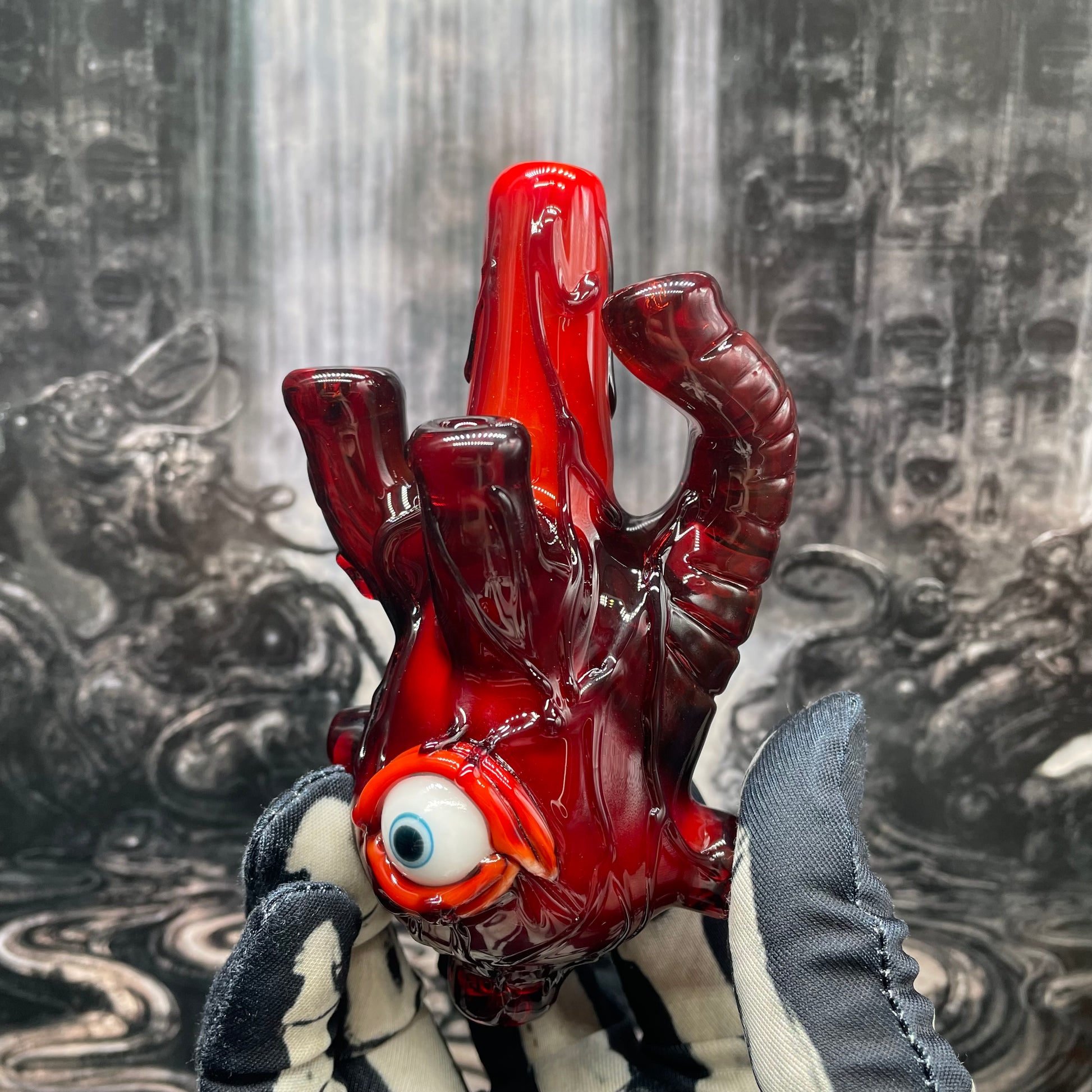 Anatomical heart spoon detail view - premium glass art