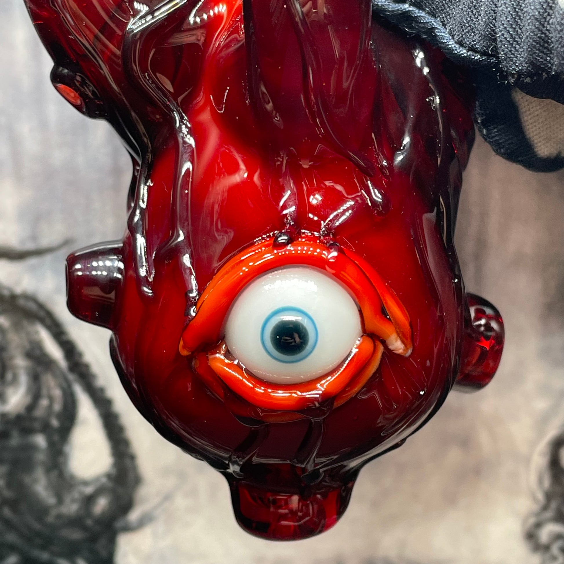 Premium Anatomical heart spoon - collectible glass art