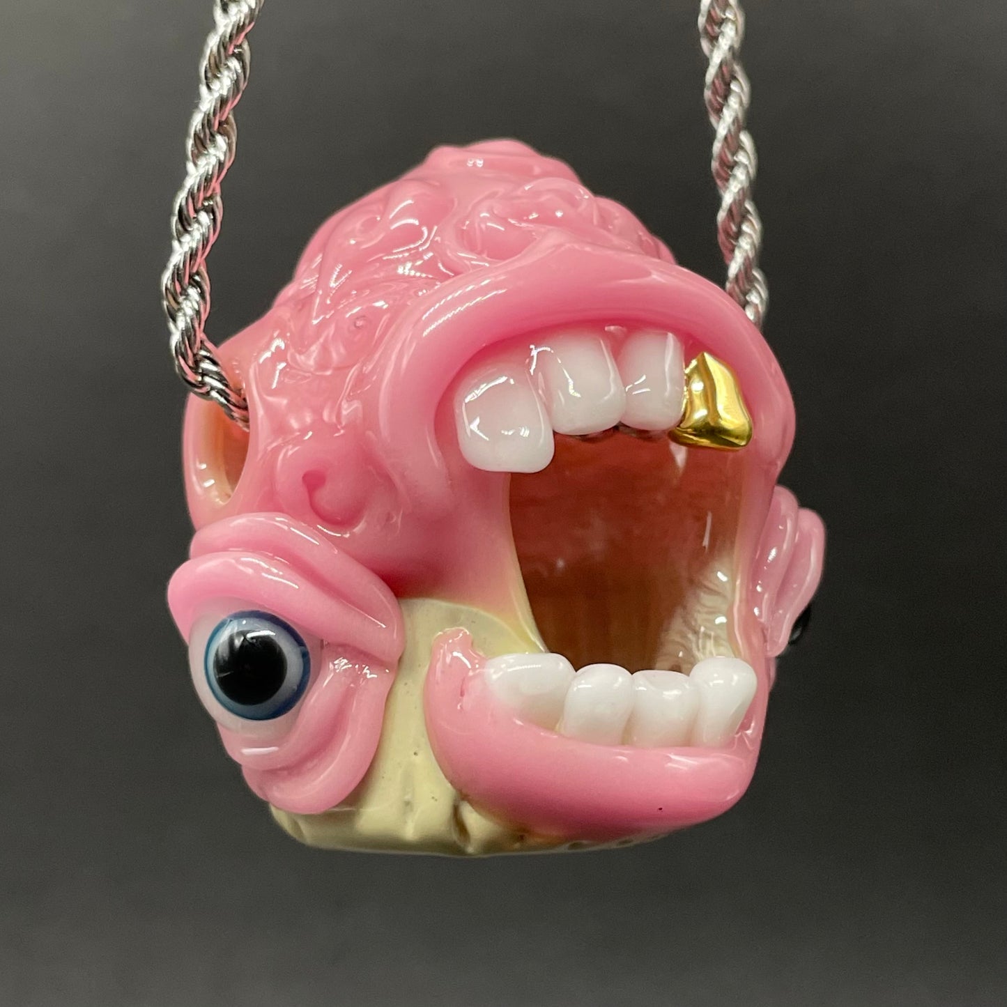 Cupcake pendant craftsmanship - artisan glass work