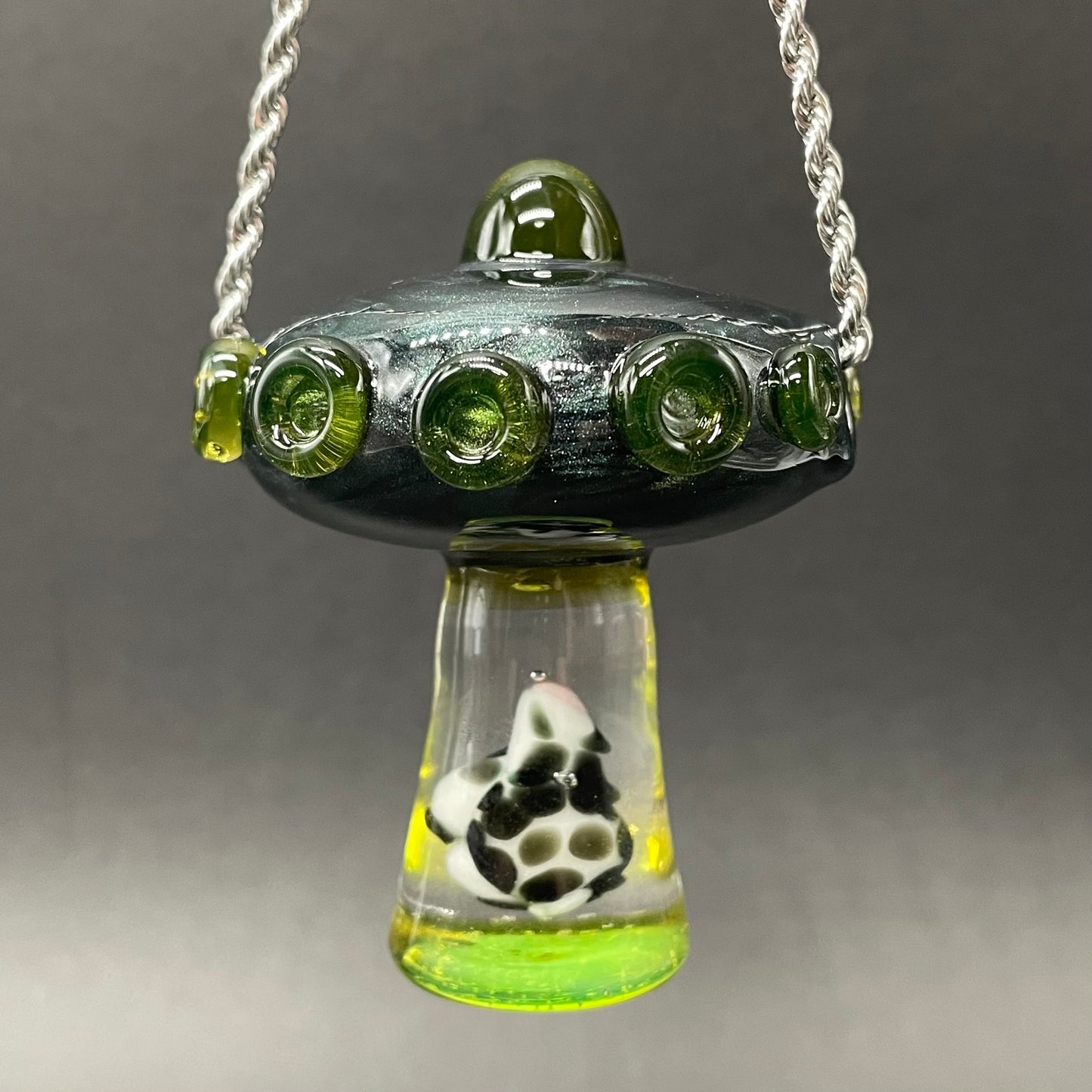 Alien abduction pendant (cow)