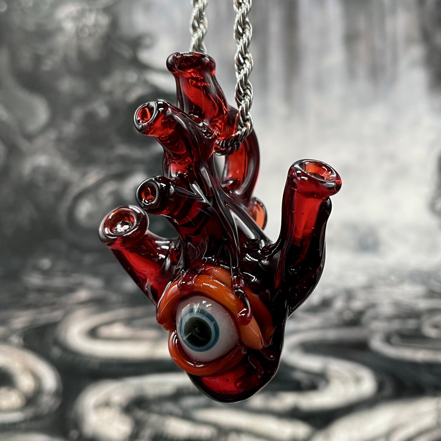 Anatomical cyclops heart pendant by Leviathan Glass - artisan detail