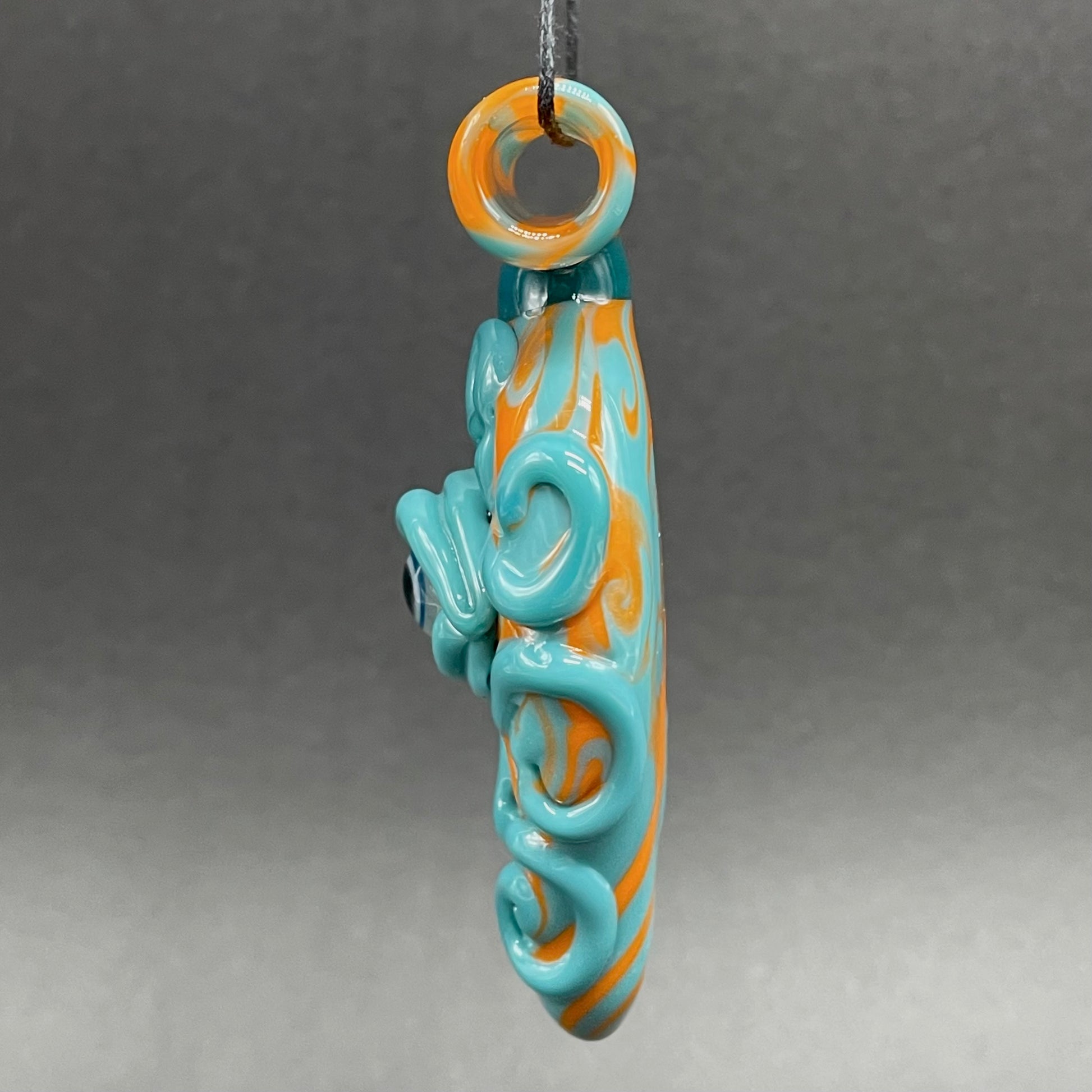 Artisan glass Oculus tentacle pendant - detailed craftsmanship