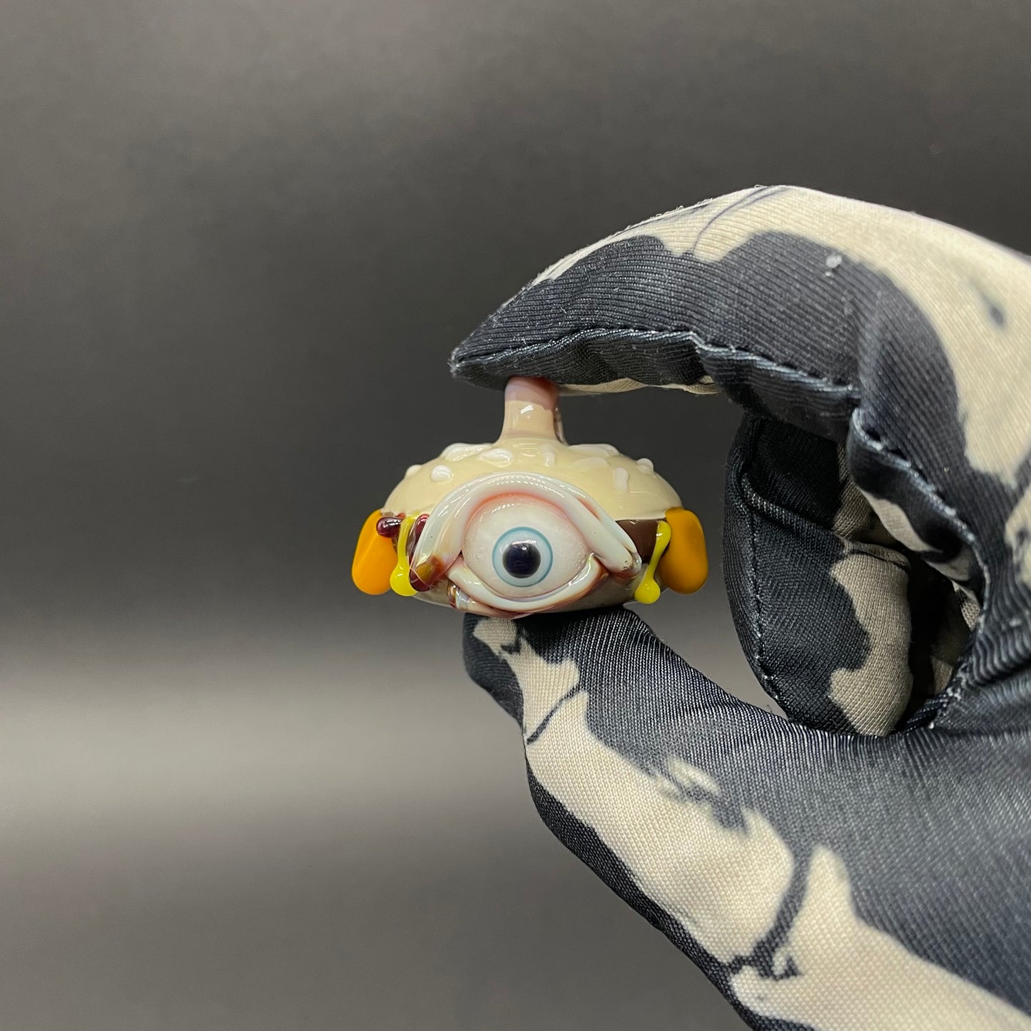 Hand-blown Eye love cheeseburger pendant - Leviathan Glass original