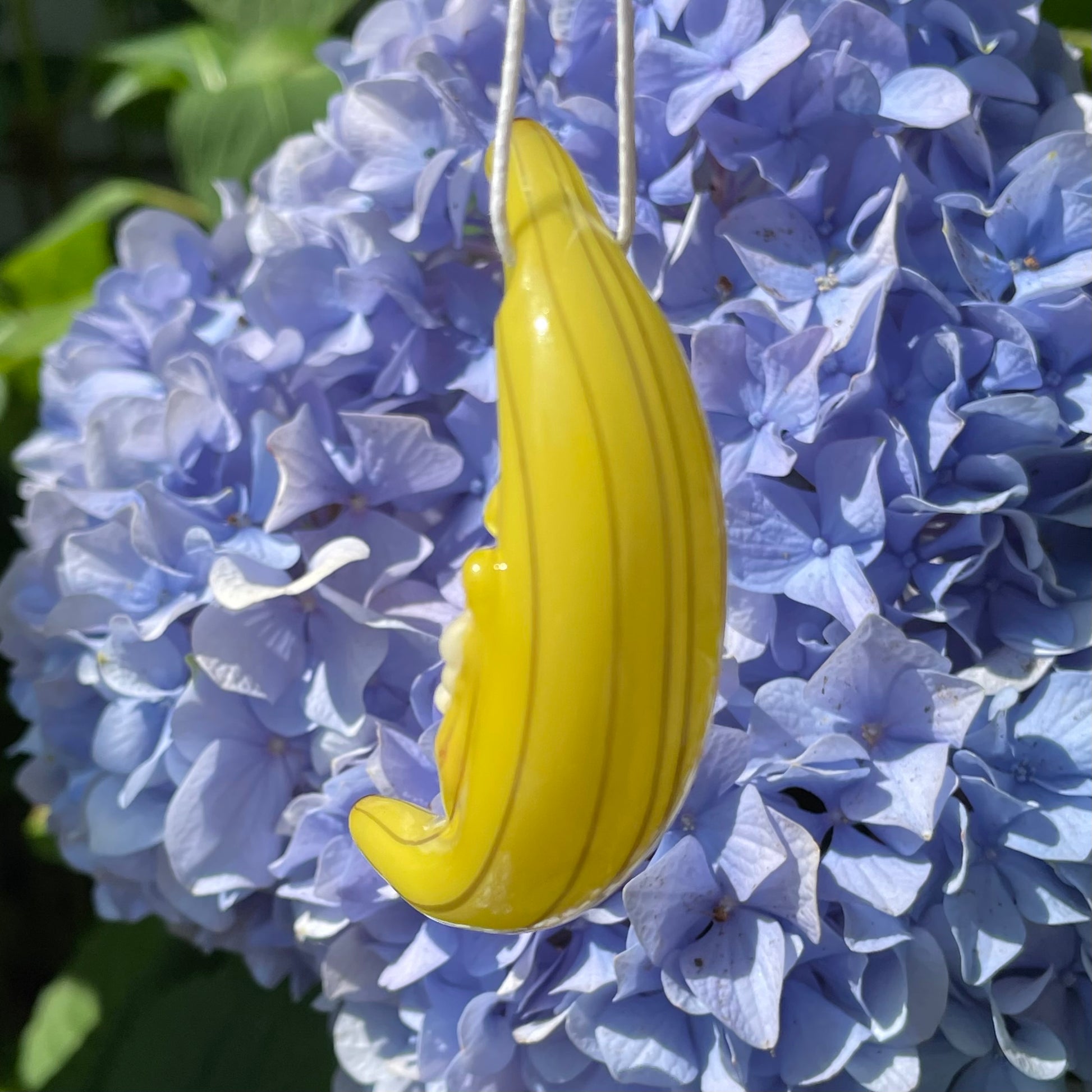 Artisan glass Banana pendant - detailed craftsmanship