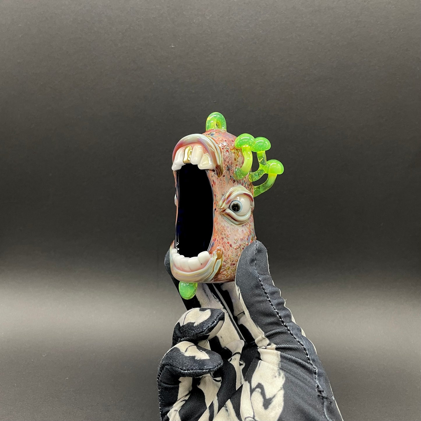 Hand-blown Screaming incense burner - Leviathan Glass original