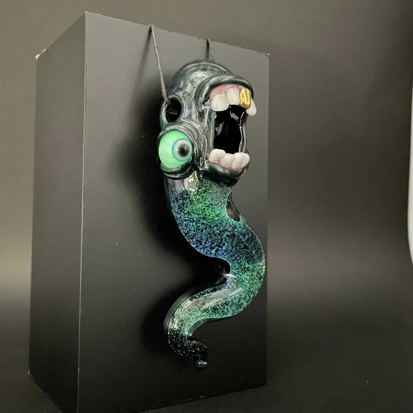 Dichroic tentacle pendant