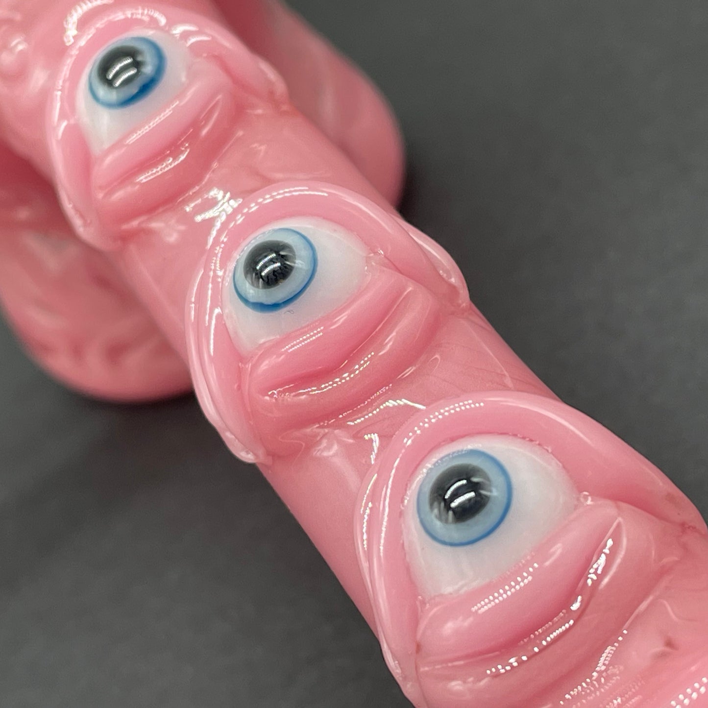 Artisan glass Pink evil eye bubbler - detailed craftsmanship