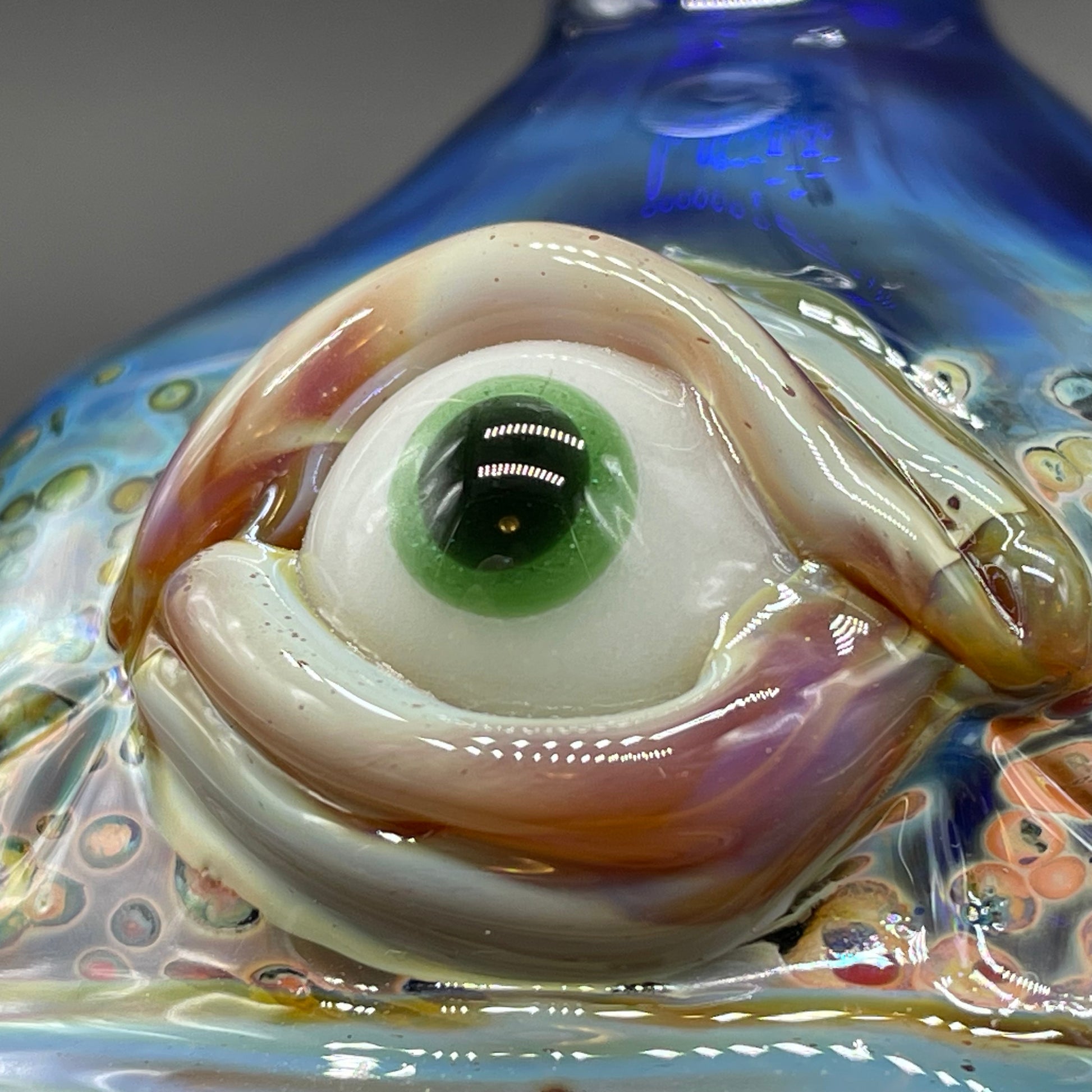 Artisan glass Beware I Bite Ornament - detailed craftsmanship