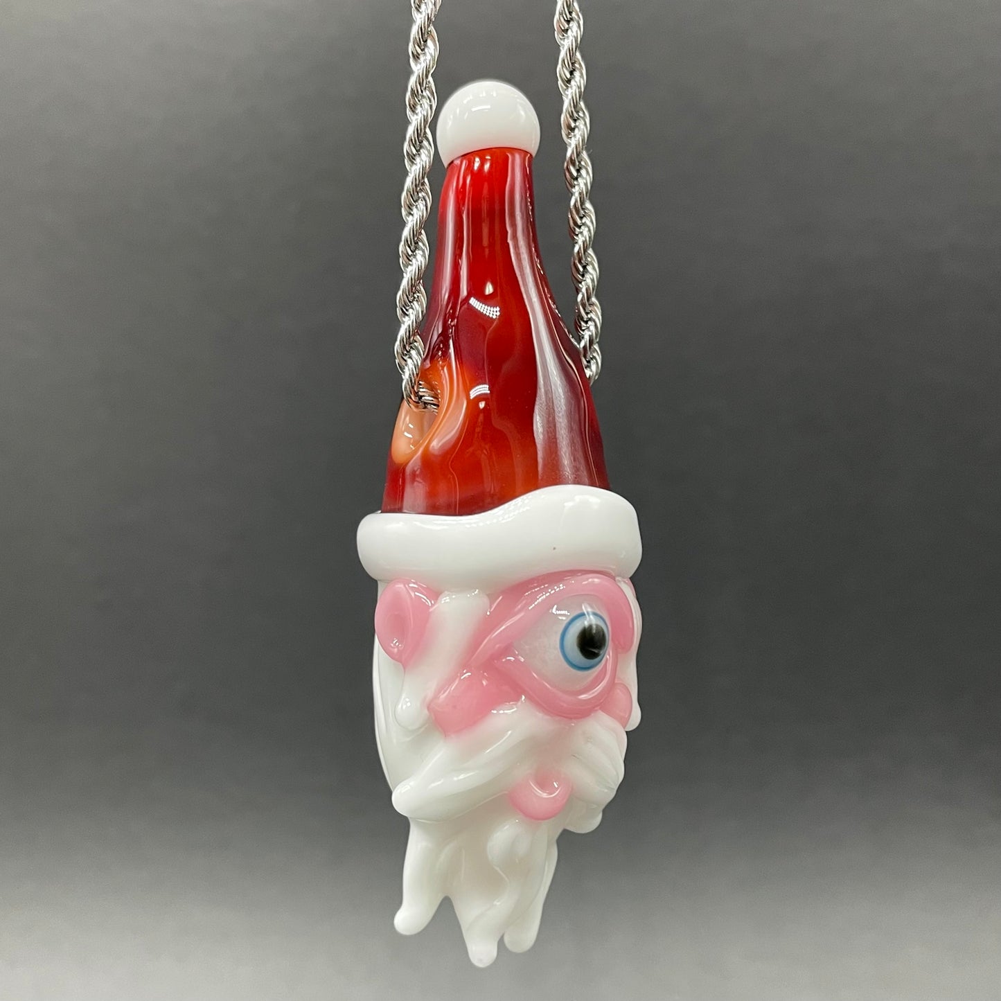Cyclops Santa glass pendant craftsmanship - artisan glass work