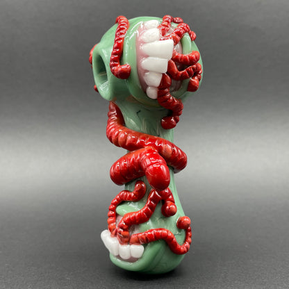 Worm food spoon detail view - premium glass art