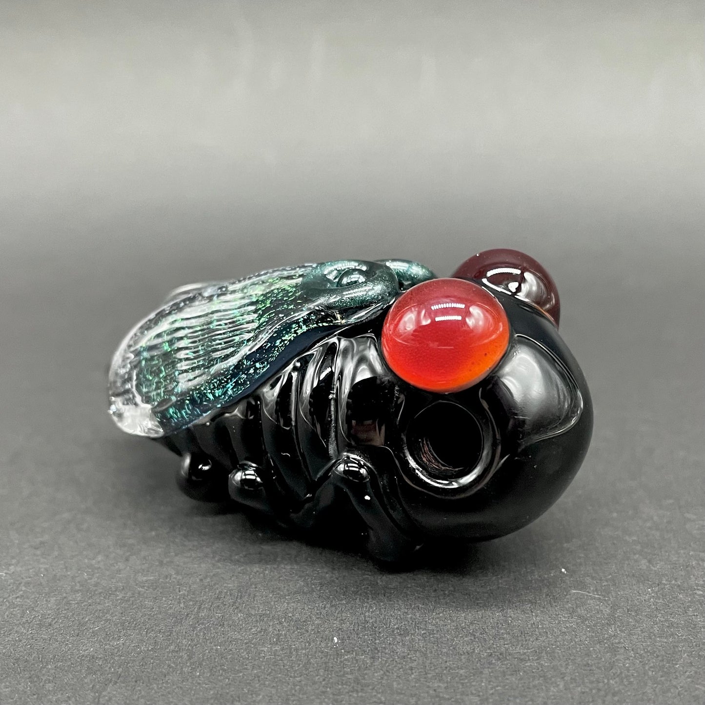 Cicada pendant by Leviathan Glass - artisan detail