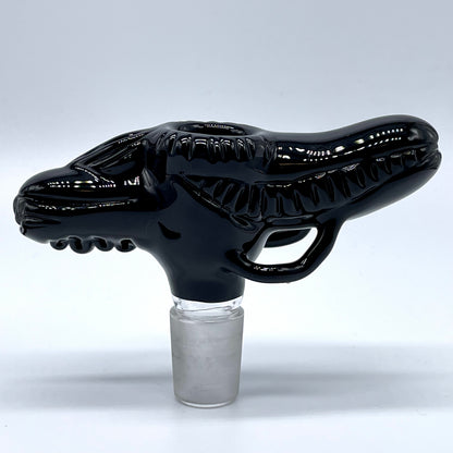 18mm xenomorph slide with stand by Leviathan Glass - artisan detail
