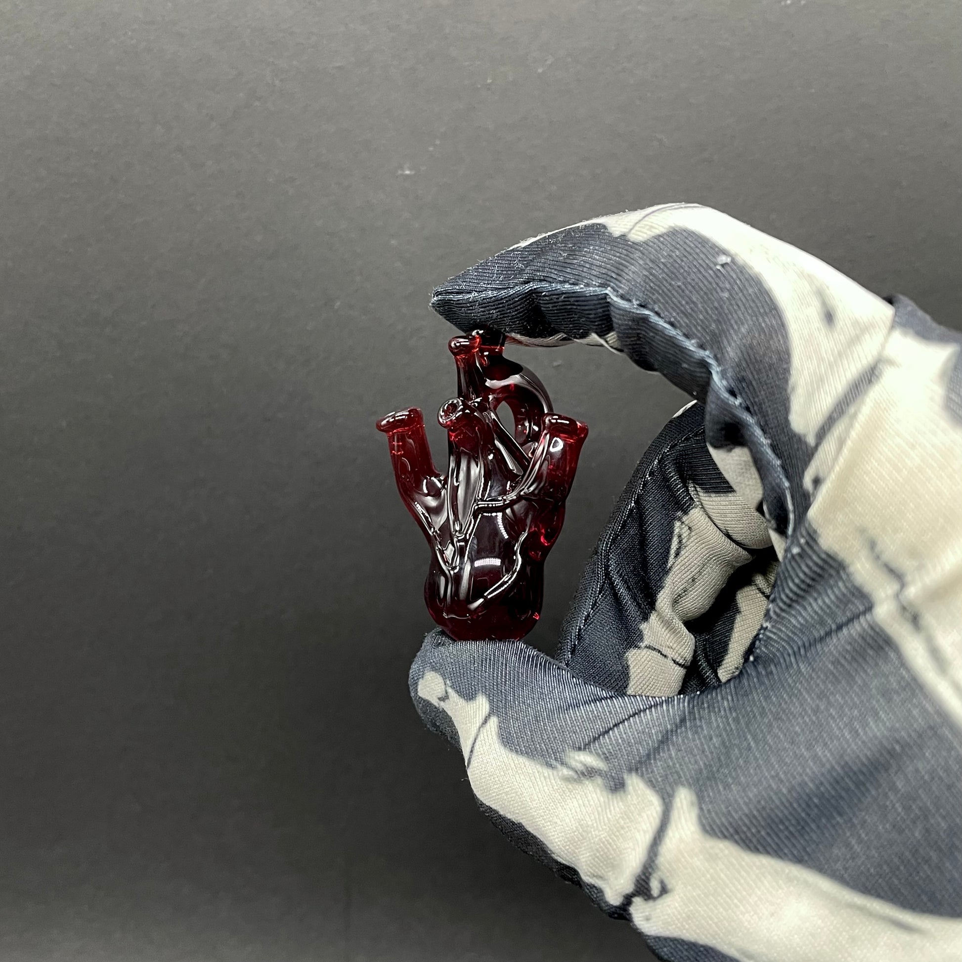 Hand-blown Heart pendant - Leviathan Glass original