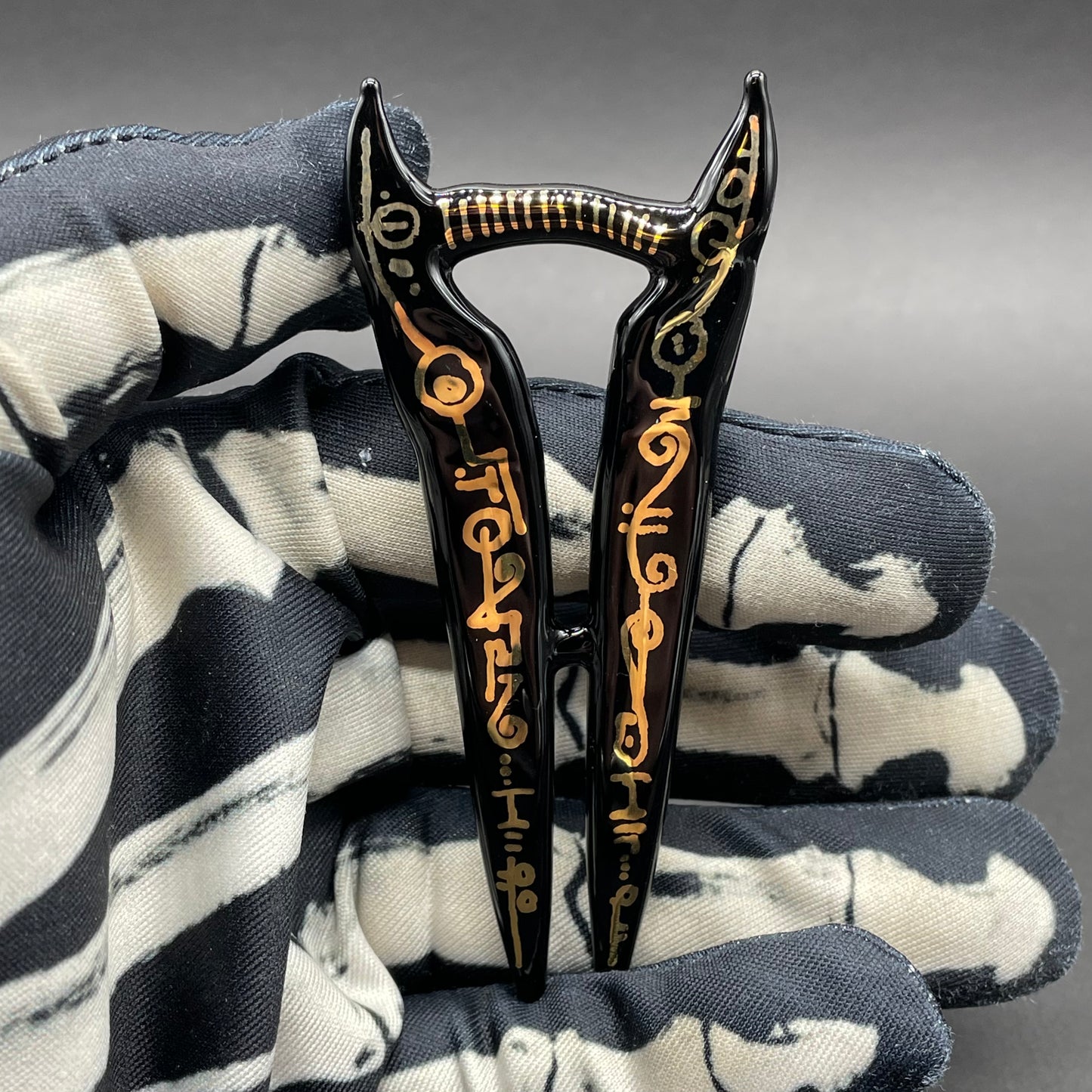 Halo Energy sword detail view - premium glass art
