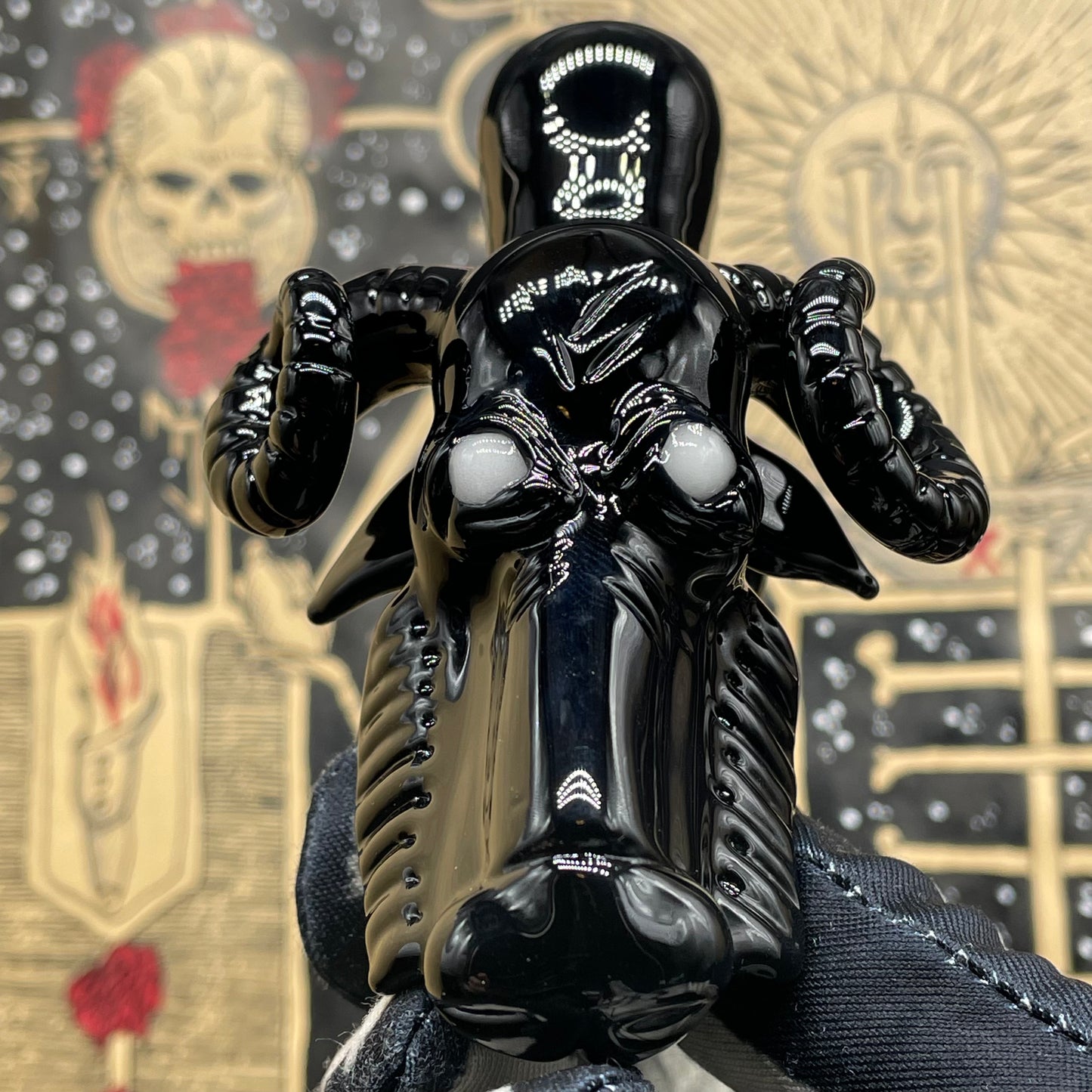 Premium 14mm black Philip ash catcher - collectible glass art