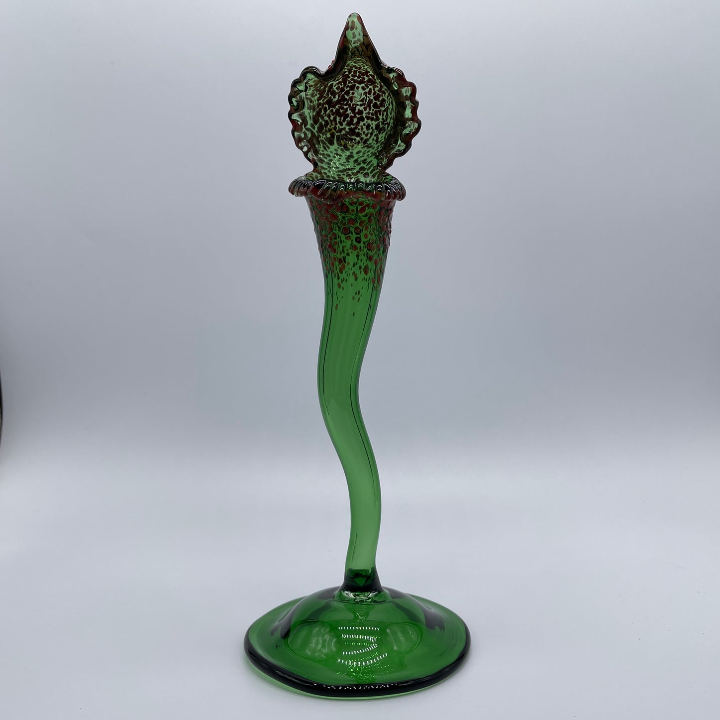 Hand-blown Pitcher plant sculpture - Leviathan Glass original