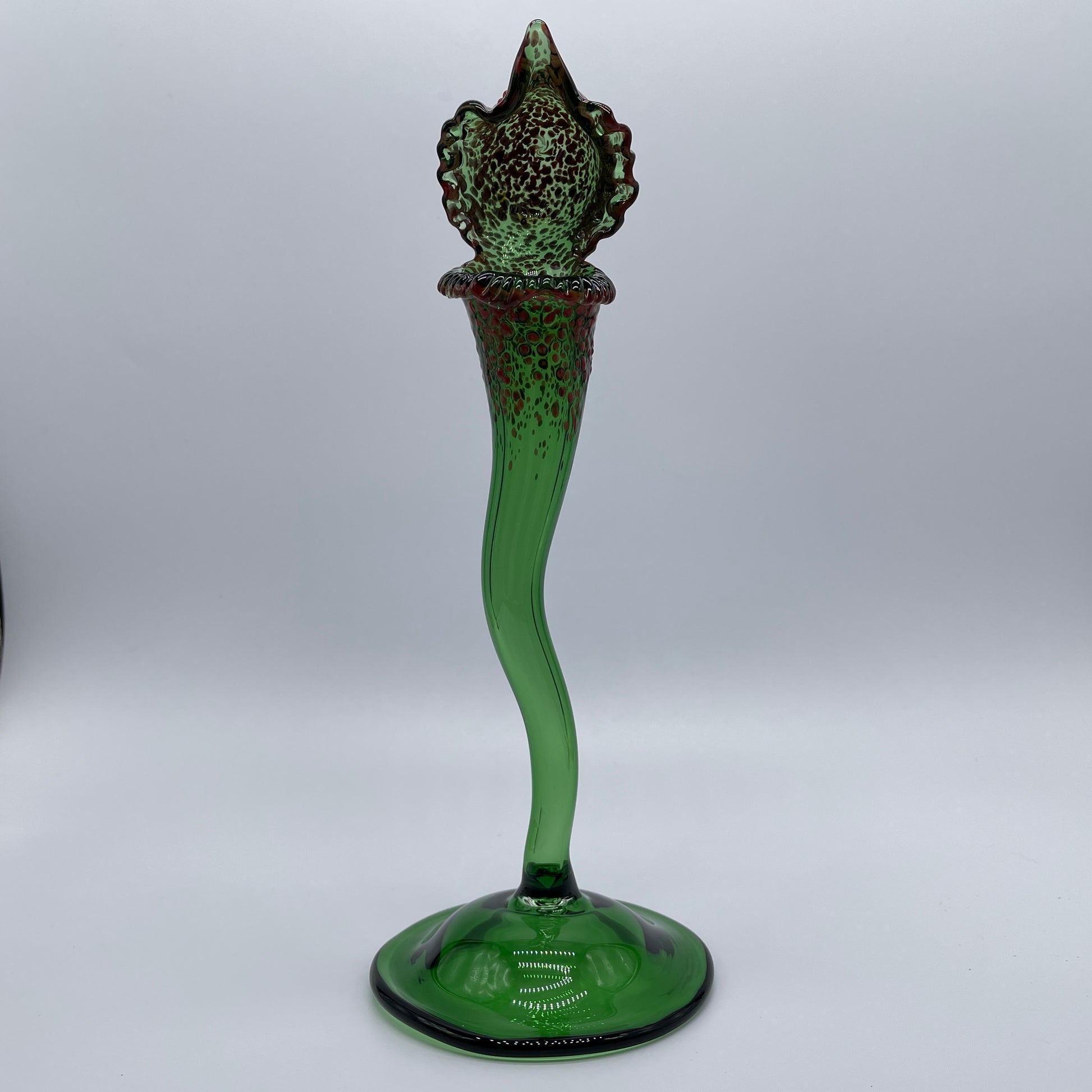 Hand-blown Pitcher plant sculpture - Leviathan Glass original