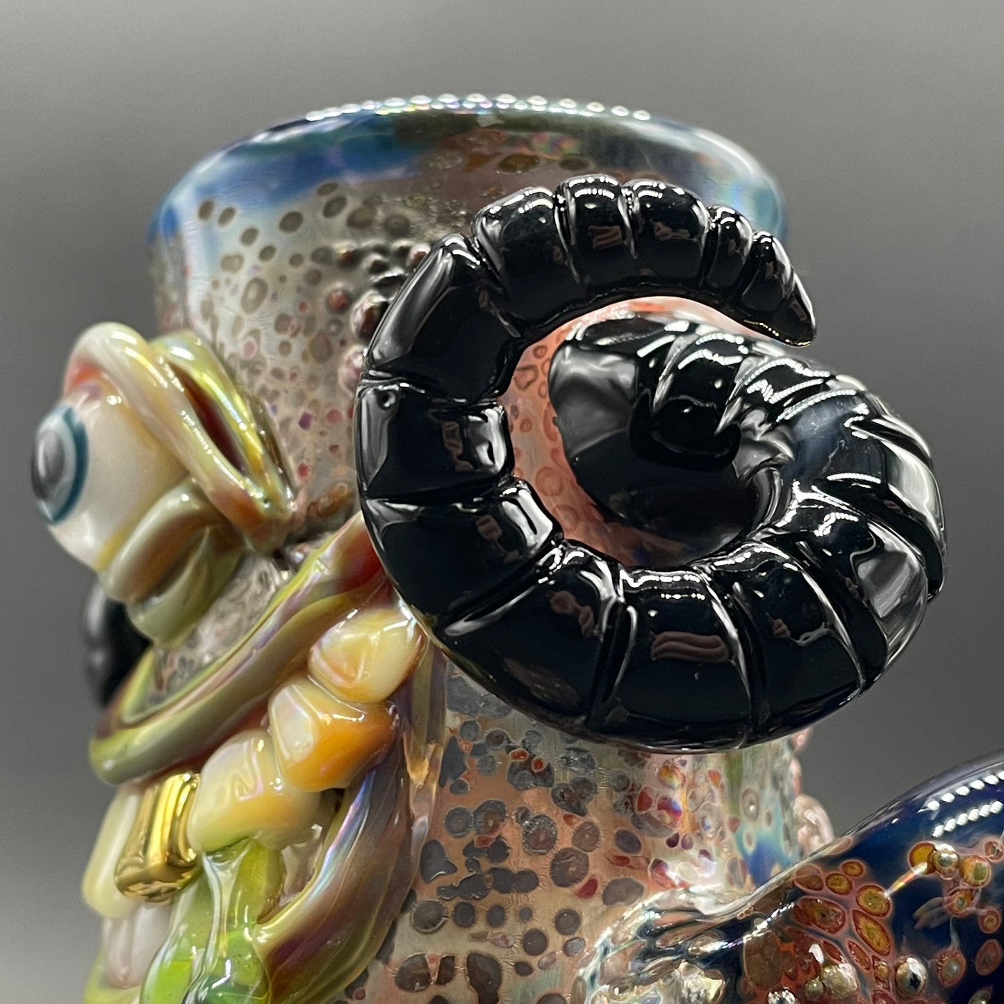 Premium The Bearer of cups - collectible glass art