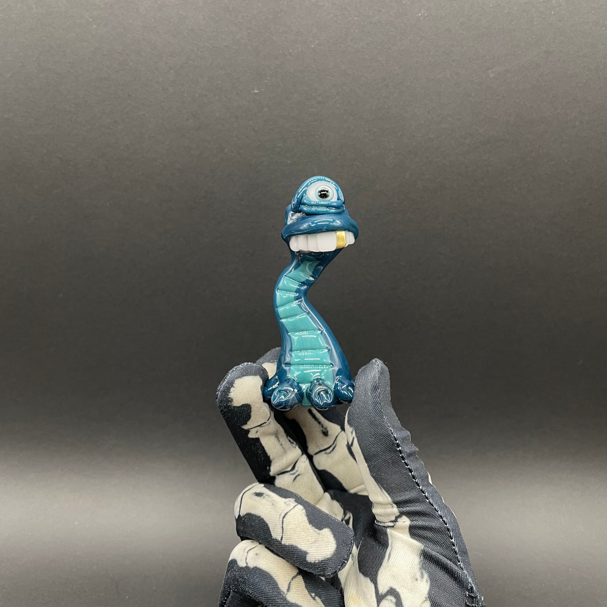 Cyclopsasarus glass pendant