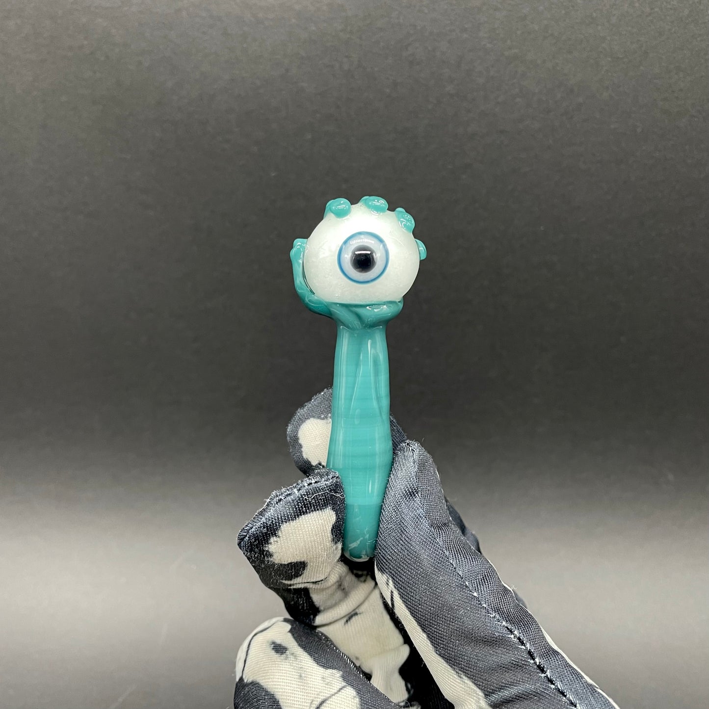 Hand-blown Eye of the beholder - Leviathan Glass original