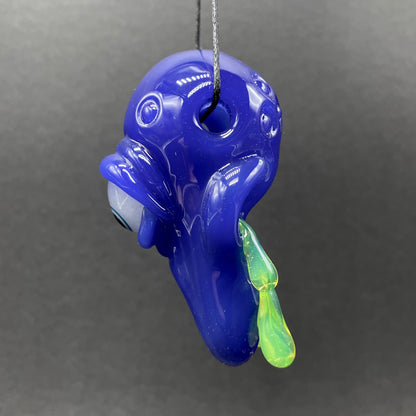 Premium running nose glass pendant - collectible glass art