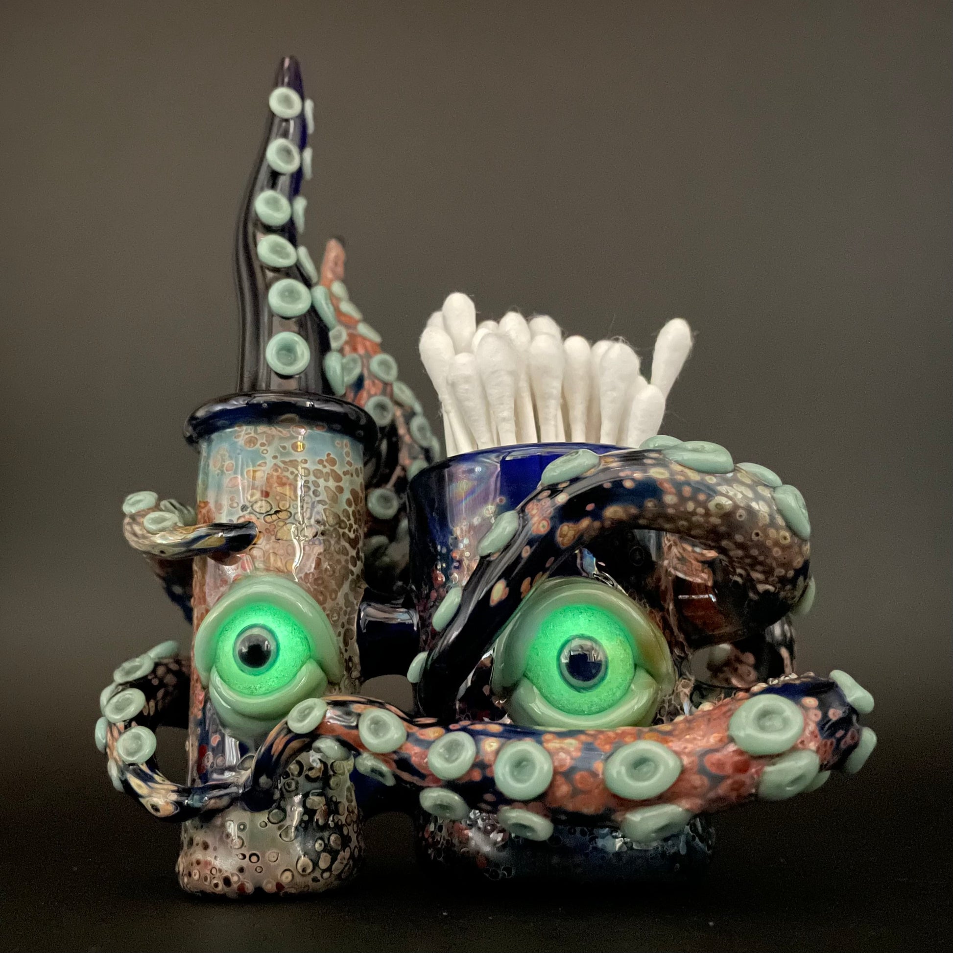 Artisan glass Leviathan dab station - detailed craftsmanship