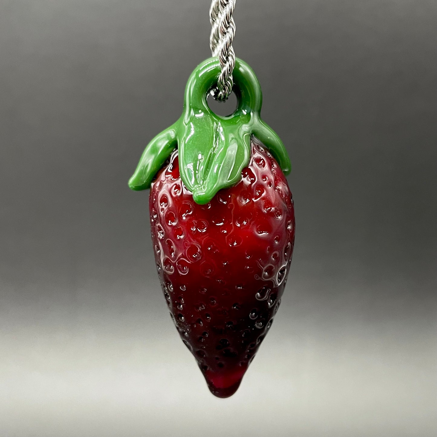 Strawberry pendant craftsmanship - artisan glass work